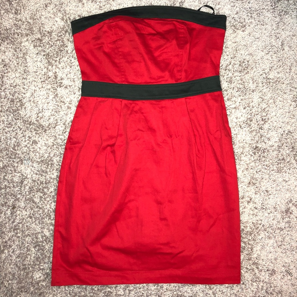Never worn- size small